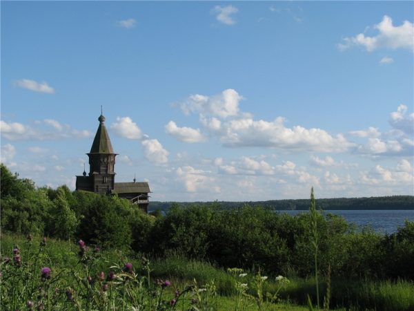 Успенская церковь на Онежском озере